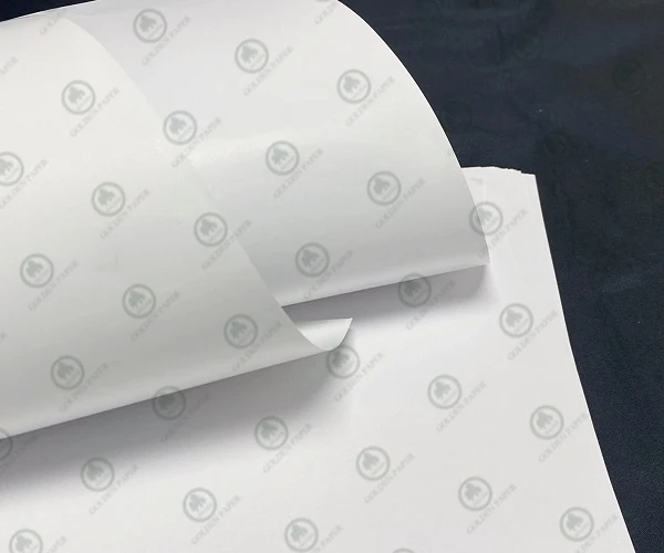 Introducción y ventajas del papel recubierto de peso del muslo