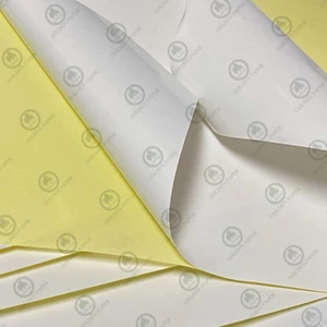 Papel adhesivo autoadhesivo
