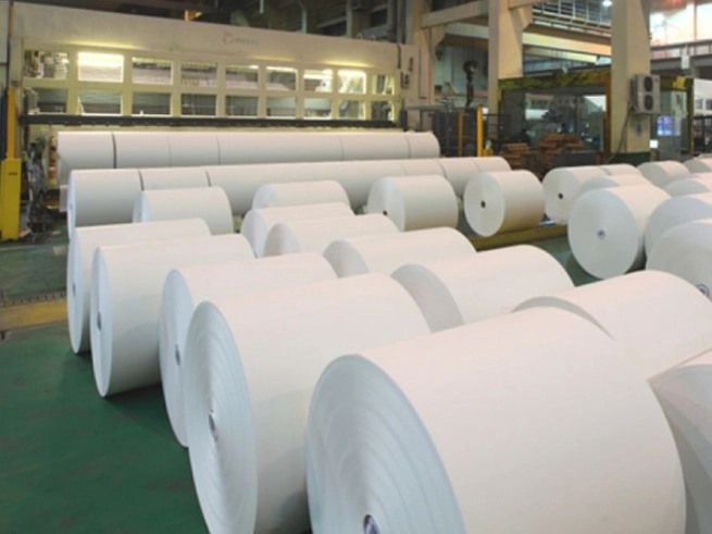 Muchos gigantes extranjeros del papel anunciaron aumentos de precios