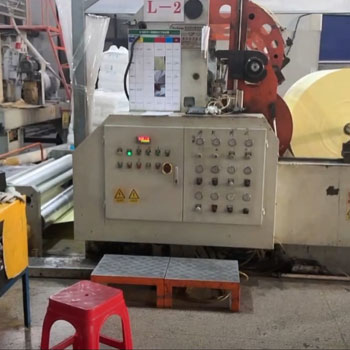 Papel adhesivo autoadhesivo de alta calidad | Solución de exportación de papel dorado