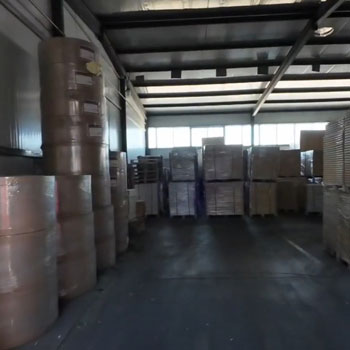 Tablero de revestimiento Kraft de alta resistencia para embalaje corrugado | Papel dorado