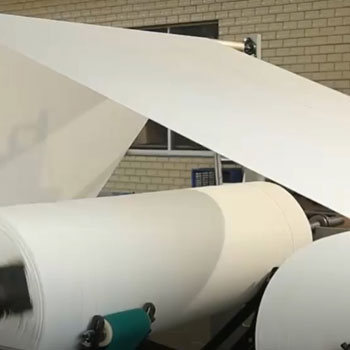 Comodidad limpia comienza aquí: papel higiénico de papel dorado