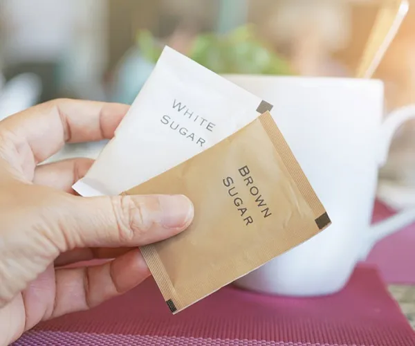 Tazas de bebida fría y caliente